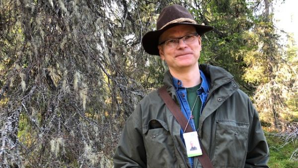 Suomessa metsiä kannattaa hoitaa ja hakata, Luken tutkija Hannu Salminen arvioi. (Kuvaaja: Eliisa Kallioniemi)