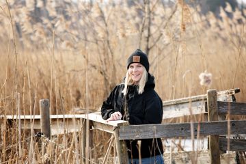 Saara Heikkinen aloitti kevätseurannan koordinaattorina helmikuun puolivälissä ja osallistui tänä keväänä ensimmäisen kerran kevätseurantaan ilmoittamalla ensihavaintonsa laulujoutsenesta.  