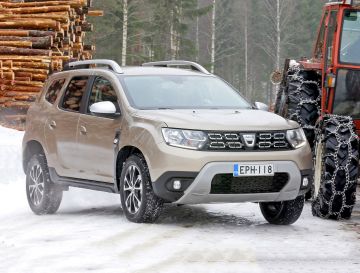 Dacia Duster koeajossa