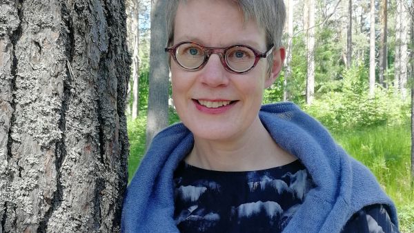 Tuulikki Halla kertoo, että jokainen metsäammattilaisen haastattelu on ollut vaikuttava. 