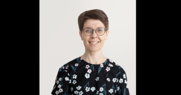 Karoliina Niemi on koulutukseltaan metsänhoitaja ja filosofian tohtori sekä kasviekofysiologian dosentti. (Kuvaaja: Metsähallitus)