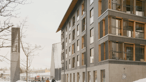 Kuokkalan Kalon on palkinnon perustelujen mukaan esimerkki siitä, kuinka kunnianhimoinen toteutus voi onnistua erittäin kovassa kustannuspaineessakin. (Kuvaaja: Kalle Kouhia)