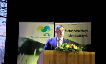 MTK:n valtuuskunta valitsi tänään torstaina maa- ja metsätalousyrittäjä Tero Hemmilän järjestön uudeksi puheenjohtajaksi. (Kuvaaja: Juho Hämäläinen)