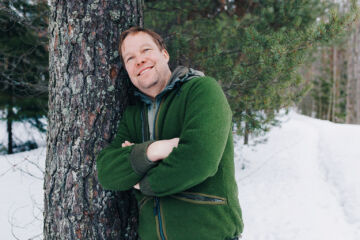 Mika Venho omistaa osuuksia yhteismetsistä ja hänen perustamansa Suomen Sijoitusmetsät hallinnoi Metsänhaltijan yhteismetsää. (Kuvaaja: Miska Photography
www.miska.fi)