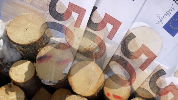 Lähi-idän konfliktin kesto vaikuttaa, miten esimerkiksi metsävelallisten lainakorkojen käy. (Kuvaaja: Ismo Pekkarinen)