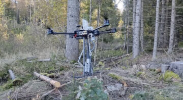 Skyplanter-istutusdroonin ensimmäisessä prototyypissä on puutteensa, joista tutkijat pyrkivät nyt pääsemään eroon.