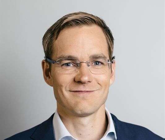 UPM pestasi uuden energiajohtajan teknologiayhtiöstä