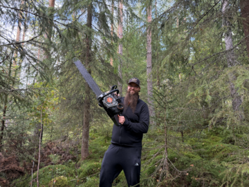 Henri Rohunen ja Stihl MS 500i Centennial -saha
