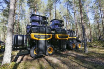  Ponsse Buffalo Planter oli esillä FinnMetko-näyttelyssä. Istutuslaitteisto voidaan työskentelykauden jälkeen tarvittaessa irrottaa ja konetta käyttää normaaliin tapaan kuormatraktorina.(Kuvaaja: Sami Karppinen)