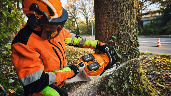 Stihl MSA 600 C-O W